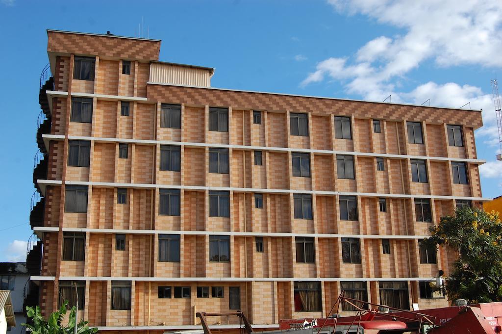 Arusha Tourist Inn Hotel Bagian luar foto